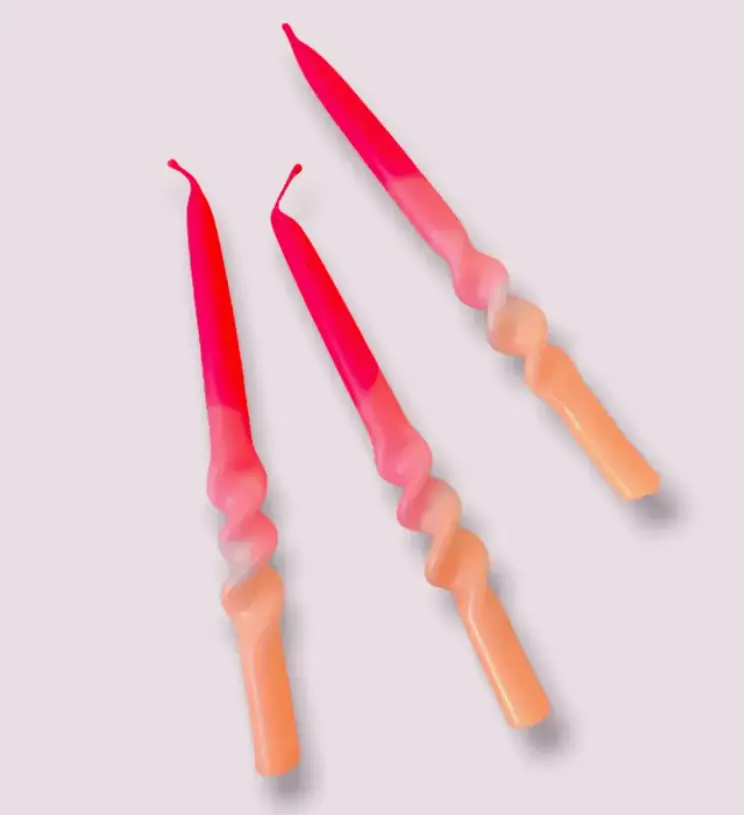 Dip Dye Swirl Flamingo Wedding 1