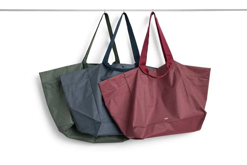 Grid Weekend Bag Large 1
